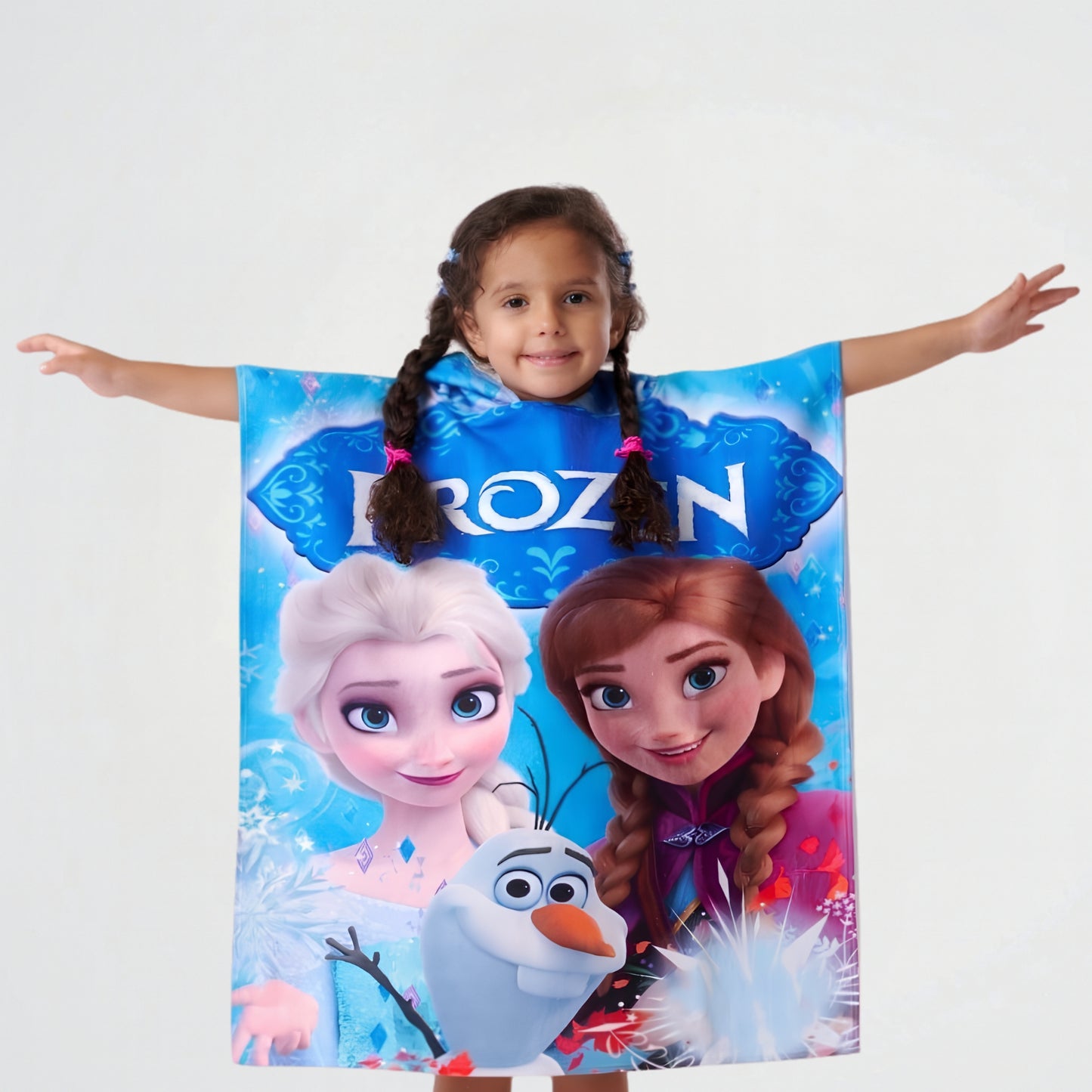 Frozen Elsa and Anna Microfiber Beach Poncho