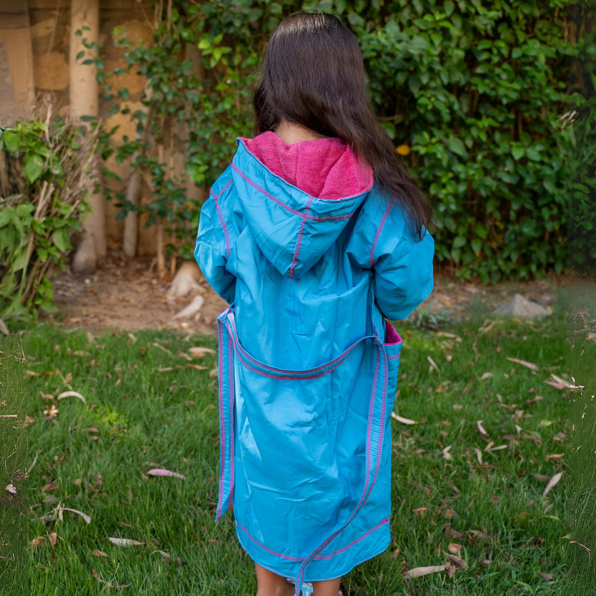 SP Light Blue & Fuchsia Waterproof Swim Robe