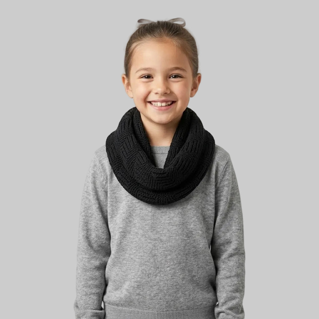 Rounded Black knitwear Scarf