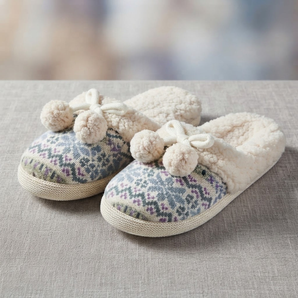 Snow Pattern Plush Slippers