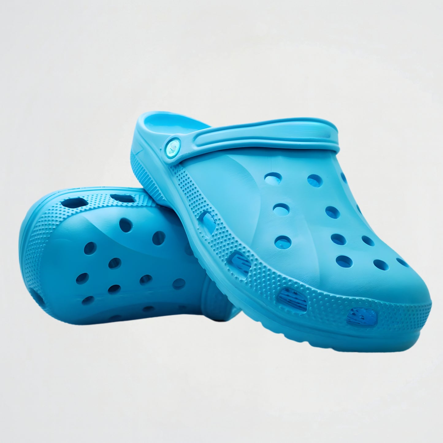 Ralen Light Blue Clogs