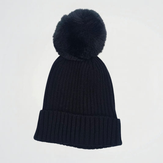 Pom-Pom Black Wool Ice Cap
