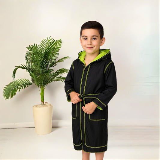 Marvel Speedo Waterproof Swim Robe (Black/Green)