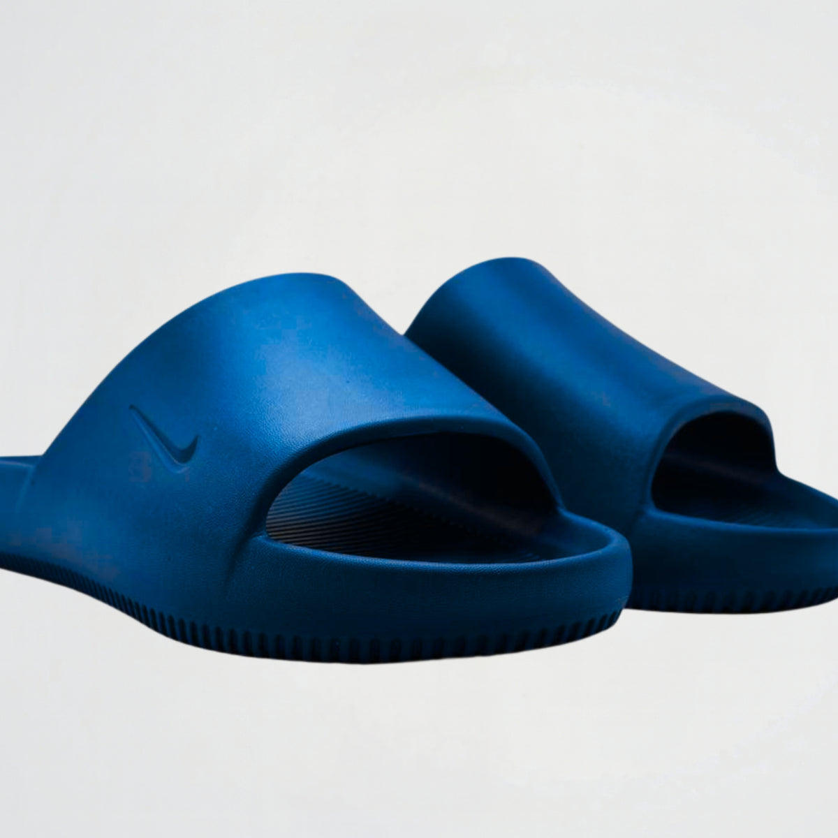 NK Basic Dark Blue Slides