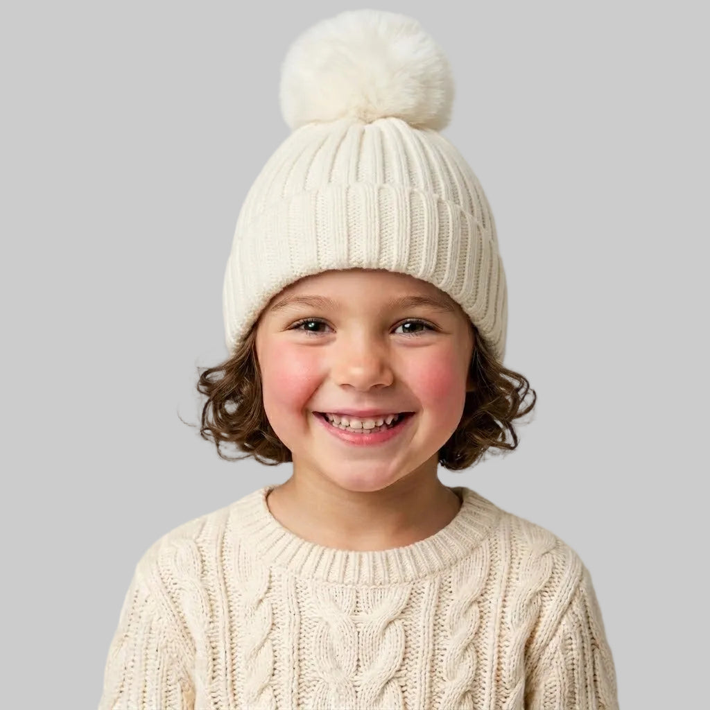 Pom-Pom Wool Ice Cap