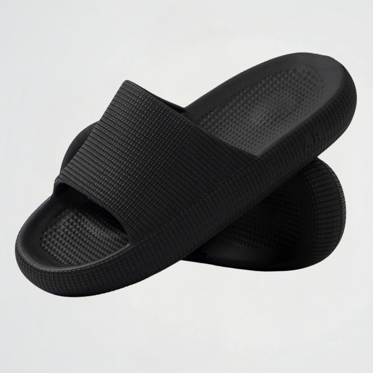 ZR Basic Black Slides